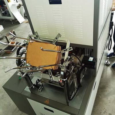 La fabrication de plaque à papier de sushi usine la cuvette de papier carré complètement automatique faisant la machine
