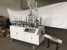 Le carton de papier automatique intelligent de machine de fabrication de cartons emportent la machine de conditionnement FBJ-B